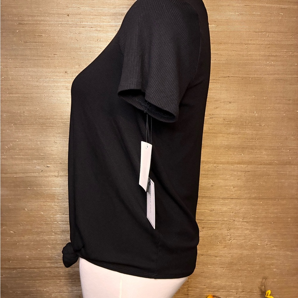 Classic Black Short Sleeve Women's Tee Nordstrom - Picture 3 of 4